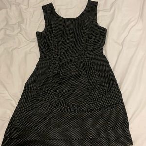 gap sleeveless black and white polka dot dress